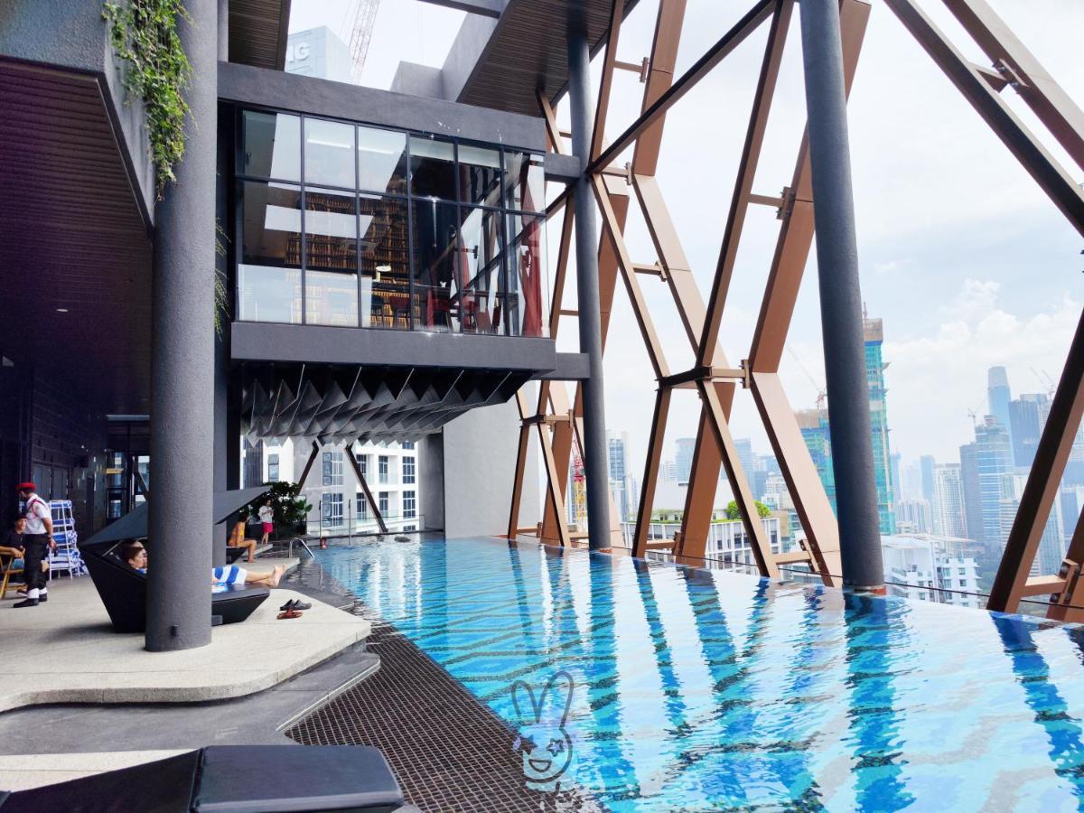 Scarletz Klcc By Starwood Lux Aparthotel Kuala Lumpur Exterior photo